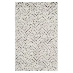 Adirondack Chevron Area Rug - Safavieh -Home Decor Store GUEST 0376b5f5 3c3b 4407 b525 93fd6af61117