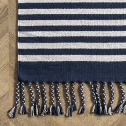 NuLOOM Rowen Striped Cotton Tassel Area Rug -Home Decor Store GUEST 1f68a546 4f79 4468 84f1 f2c3b6078720