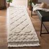 Darleen Rug Ivory - Safavieh -Home Decor Store GUEST 2a6c5add e5e4 4478 a354 53a6c60f15ce