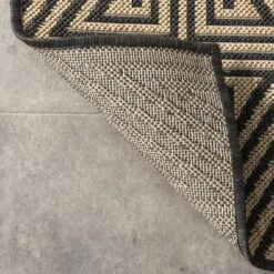 NuLOOM Harvey Abstract Trellis Indoor And Outdoor Area Rug -Home Decor Store GUEST 35c46fa6 0c36 4174 acec b81782fe69bc