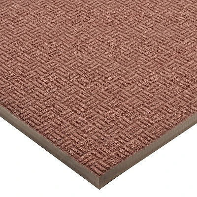 3'x5' Solid Doormat Burgundy - HomeTrax 6 3'x5' Solid Doormat Burgundy - HomeTrax - Image 4