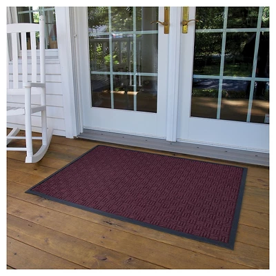 3'x5' Solid Doormat Burgundy - HomeTrax 3 3'x5' Solid Doormat Burgundy - HomeTrax
