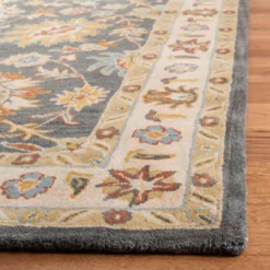 Classic CL934 Hand Tufted Area Rug - Safavieh