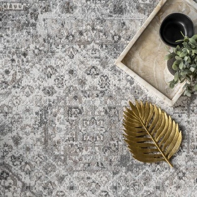 NuLOOM Lola Distressed Medallion Area Rug 7 NuLOOM Lola Distressed Medallion Area Rug - Image 5