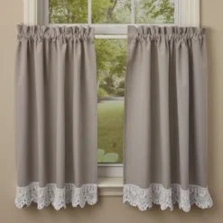 Vintage Crochet Tiers 72'' X 36"