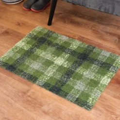 2'x3' ColorStar Sketch Plaid Door Mat Green - Bungalow Flooring