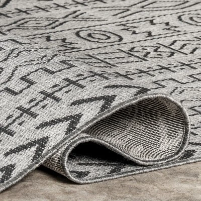 NuLOOM Outdoor Jamie Area Rug 5 NuLOOM Outdoor Jamie Area Rug - Image 3