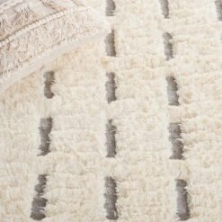 Casablanca CSB705 Hand Woven Area Rug - Safavieh -Home Decor Store GUEST d0243ddb e2f9 4c2b 962d 3f22b99d3b0e