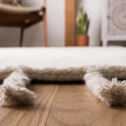 Casablanca CSB203 Hand Tufted Moroccan Area Rug - Safavieh -Home Decor Store GUEST fdbd97a6 bf3a 4e9d a5bd be41070f6e86